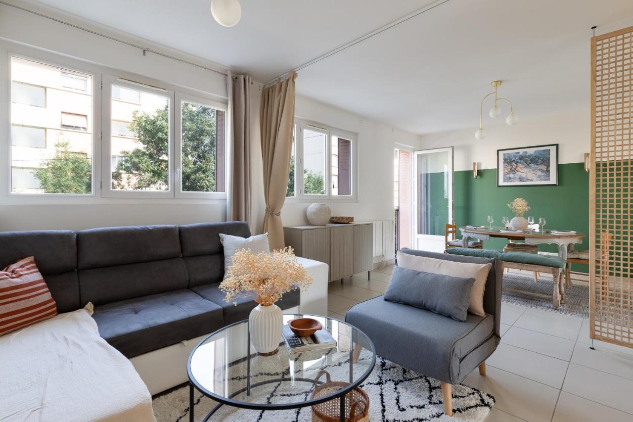 Appartement Spacieux 1 Chambre Parking Gratuit Валанс Екстериор снимка